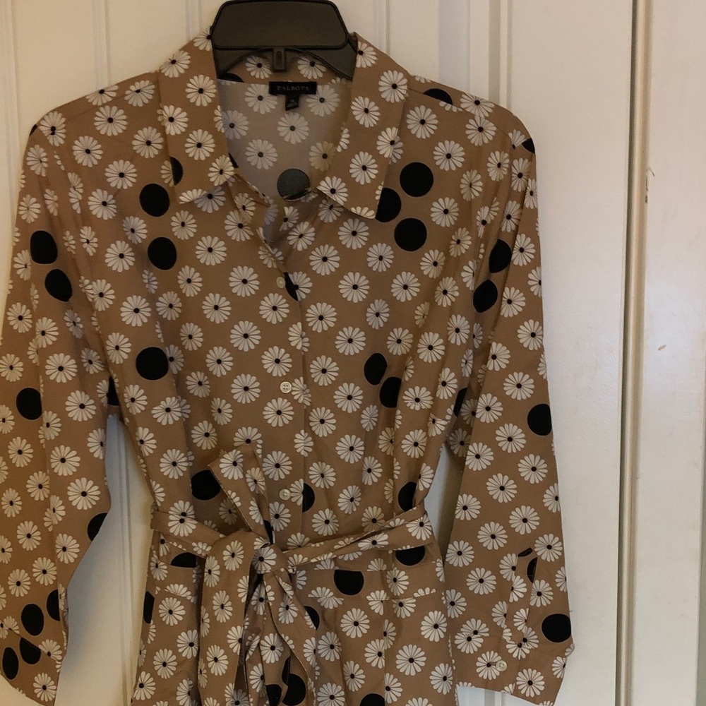 Talbots Retro Style Taupe Button Down Shirt Dress with Black and White Accents